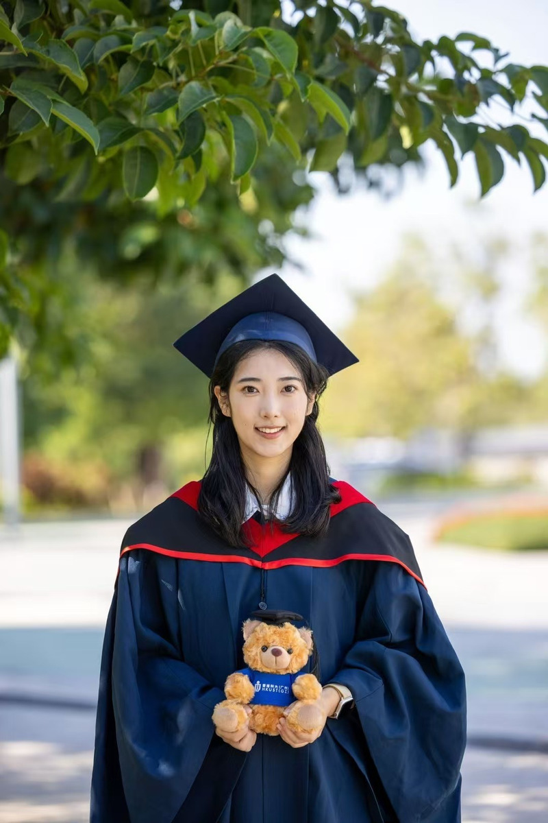 Zhouyi Zhang